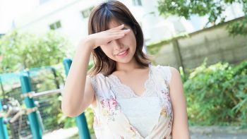 UN-0036 A G-Cup Busty Beauty Who Wants To Become A Naked Star